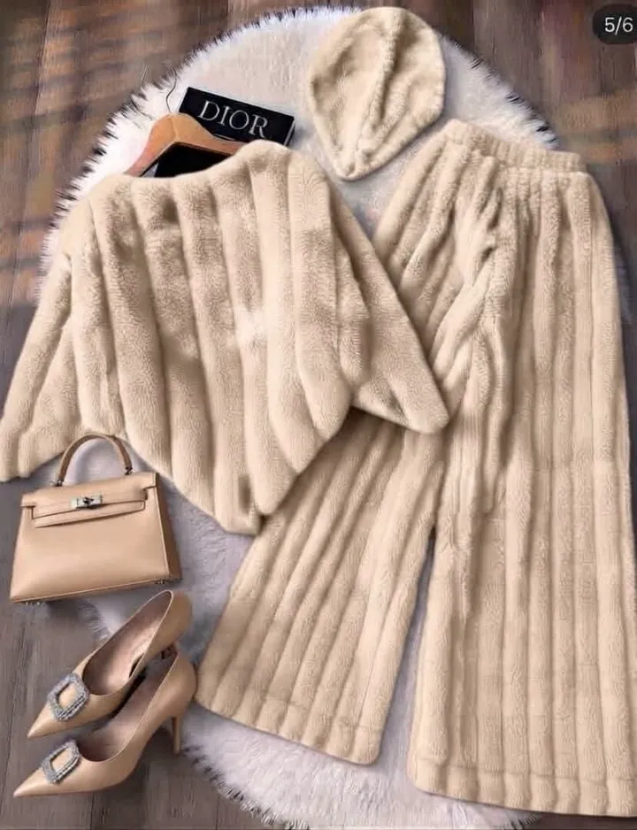 أطقم فرو مخمل من Vanva Fashion